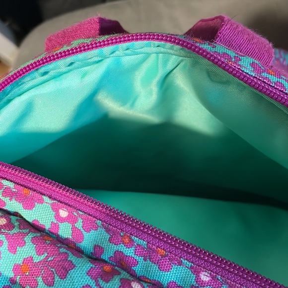 Purple + teal Vera Bradley floral backpack 5+ pockets w 3 main compartments - Picture 4 of 7